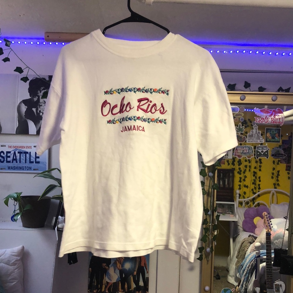 Super t’s size large white tee shirt
